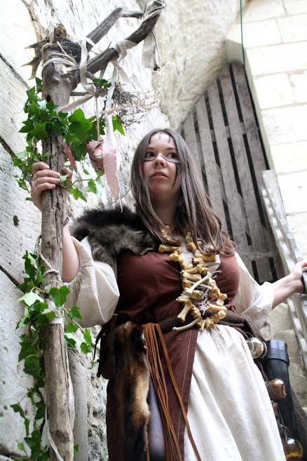 P'Écu - ex-esclave, shaman en herbe !